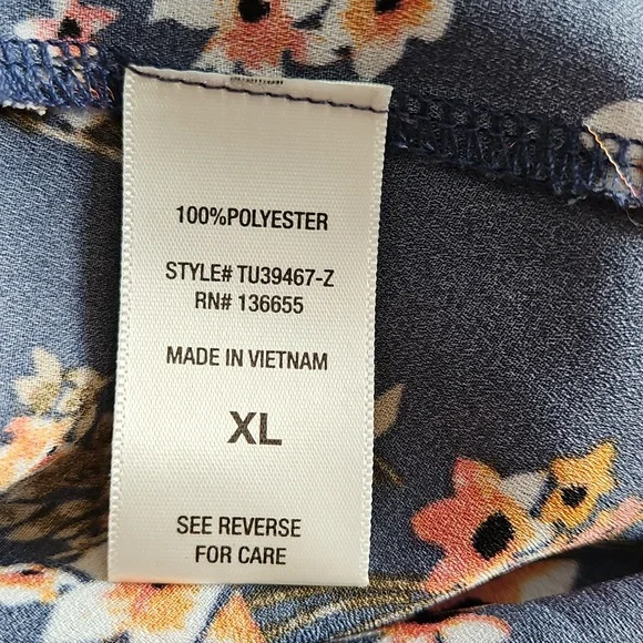 West Kei Front Tie Blouse - Picture 5 of 5